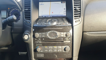 Zdjęcie przedmiotu: Infiniti Q70 SUV