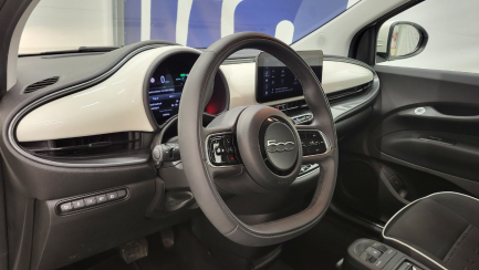 Zdjęcie przedmiotu: Fiat 500 23.8kWh Icon