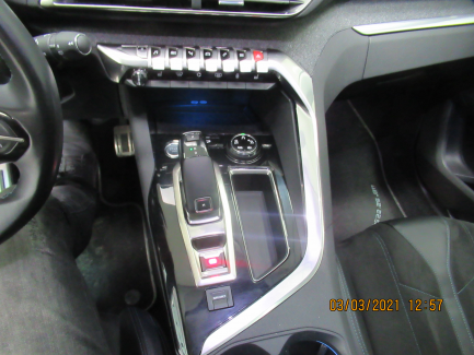 Zdjęcie przedmiotu: Peugeot 5008 2.0 HDI MR`17 E6