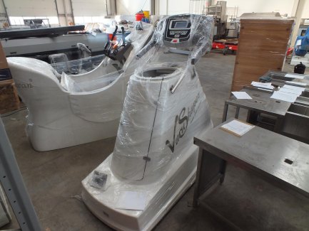 Zdjęcie przedmiotu: VACU SHAPER body shaping device