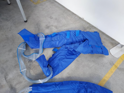 Zdjęcie przedmiotu: Cosmetic device for slimming and removing cellulite Double lymph drainage STUDIO FIGURA Lymfoven 14-Kosmetik (L14K-K)