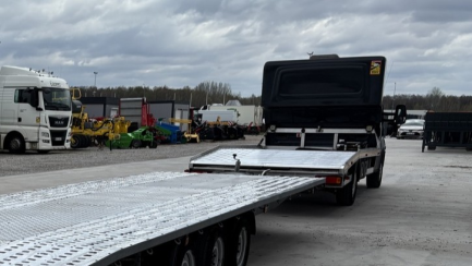 Zdjęcie przedmiotu: Iveco DAILY + BORO TRAILERS K5 3.5t