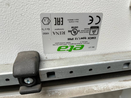 Zdjęcie przedmiotu: The ERA-TECH BMU 2 extruder and bottler is used in the plastics industry for the automatic production of thermoplastic containers by extrusion blow molding.