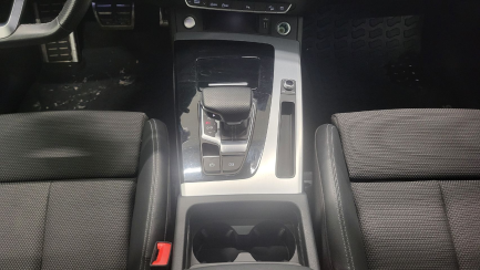 Zdjęcie przedmiotu: Audi Q5 40 TDI mHEV Quattro S Line S tronic Oświadczenie o utracie DR