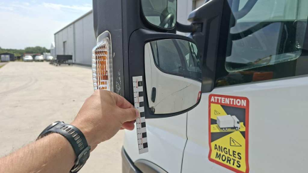 Zdjęcie przedmiotu: IVECO/LAMAR 70C18H Daily HI-MATIC E6e 7.2t