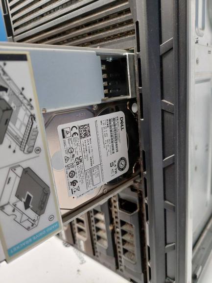 Zdjęcie przedmiotu: Serwer Dell PowerEdge T440