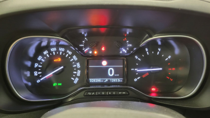 Zdjęcie przedmiotu: Toyota Proace City Verso 1.2 D-4T Family