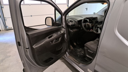 Zdjęcie przedmiotu: Toyota ProAce City 1.5 CRD Long Comfort (1000) S&S E6.2 2.4t