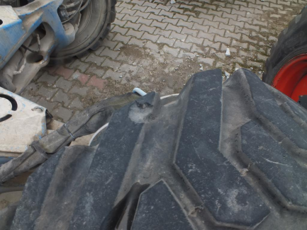 Zdjęcie przedmiotu: GENIE Z 135/70 articulated petrol platform