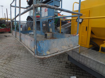 Zdjęcie przedmiotu: GENIE Z 135/70 articulated petrol platform