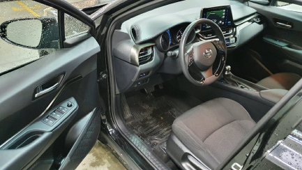 Zdjęcie przedmiotu: Toyota C-HR 1.8 Hybrid Premium