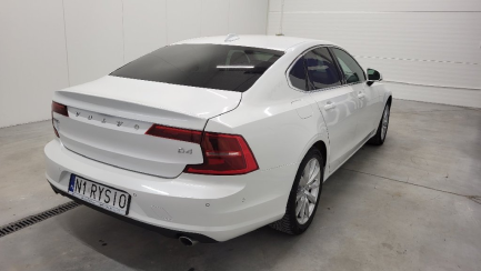Zdjęcie przedmiotu: Volvo S90 D4 Momentum aut Oświadczenie o utracie DR