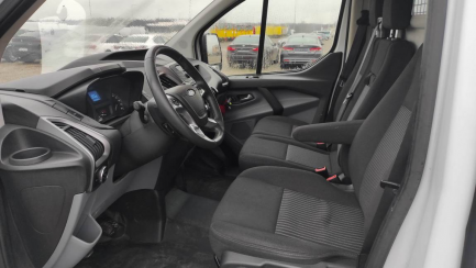 Zdjęcie przedmiotu: Ford Transit E5 3.3t L2 Trend
