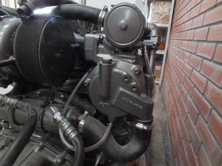 Zdjęcie przedmiotu: YANMAR yacht engine with YANMAR Y4LHA Y4LHA equipment - STP