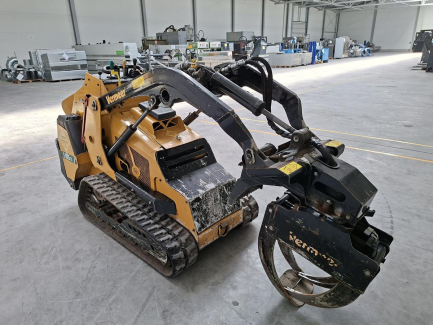 Zdjęcie przedmiotu: Міні-навантажувач VERMEER S925TX (багатофункціональний пристрій)