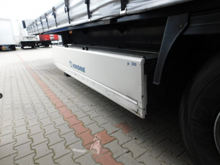 Zdjęcie przedmiotu: KRONE SD Curtain semitrailer