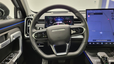 Zdjęcie przedmiotu: JAECOO J7 1.6 T-GDI Offroad AWD DCT