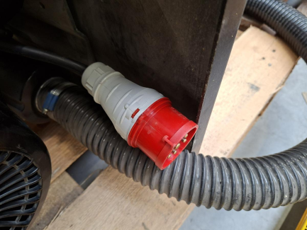 Zdjęcie przedmiotu: Вакуумний маніпуляторний кран AHS вантажопідйомністю 120 кг