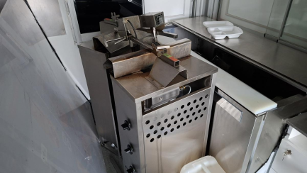 Zdjęcie przedmiotu: Przyczepa gastronomiczna AM AM KEBAB ZP352 TRAILERS