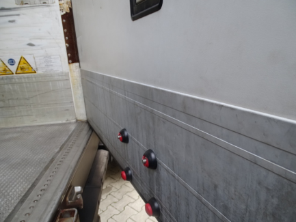 Zdjęcie przedmiotu: SCHMITZ CARGOBULL SCB*S3B Refrigerator