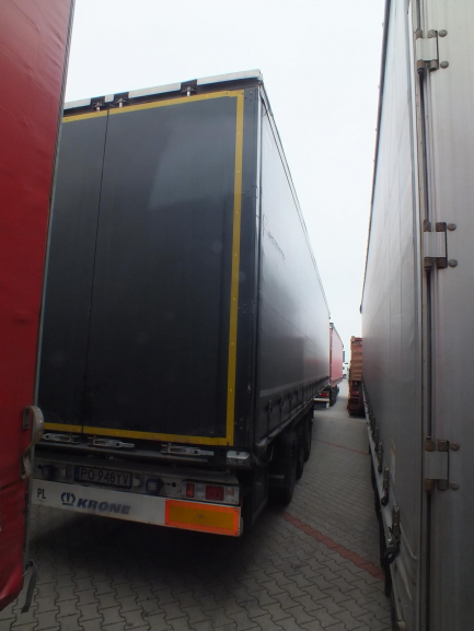 Zdjęcie przedmiotu: KRONE SD curtain semi-trailer