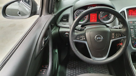 Zdjęcie przedmiotu: Opel Astra 1.4 T LPG