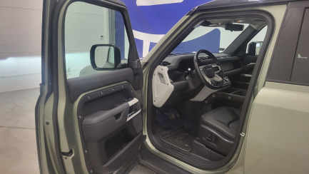 Zdjęcie przedmiotu: LAND ROVER Defender 110 2.0 D240 SE