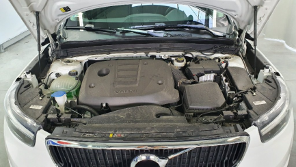Zdjęcie przedmiotu: Volvo XC40 D3 SCR Momentum aut