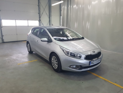 Zdjęcie przedmiotu: Kia Cee'd 1.6 CRDi M