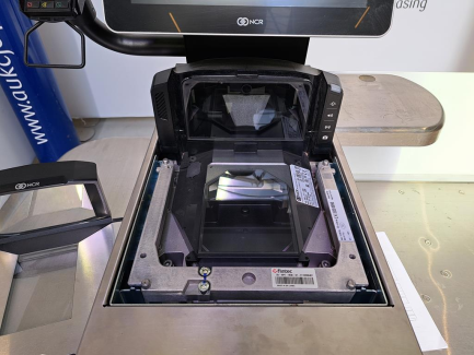 Zdjęcie przedmiotu: NCR R6LN self-service cash register