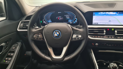 Zdjęcie przedmiotu: Bmw 330e aut