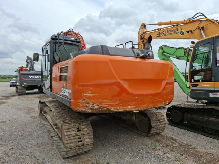 Zdjęcie przedmiotu: Koparka gąsienicowa HITACHI ZX250LCN-6