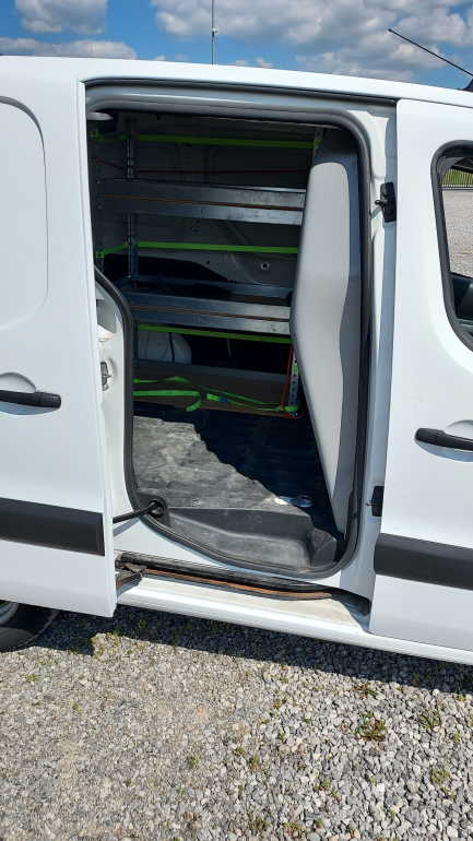 Zdjęcie przedmiotu: Peugeot Partner E5 2.2t Active L1