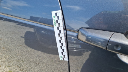 Zdjęcie przedmiotu: LAND ROVER Discovery 2.0 SD4 HSE