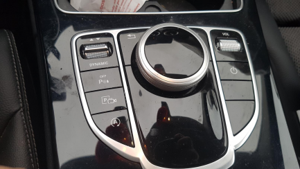 Zdjęcie przedmiotu: Mercedes-benz C 180 9G-TRONIC