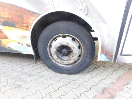 Zdjęcie przedmiotu: Renault Carrier Medium LR 210