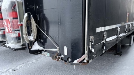 Zdjęcie przedmiotu: KOEGEL SN24 Mega 35.0t Skrzyniowa