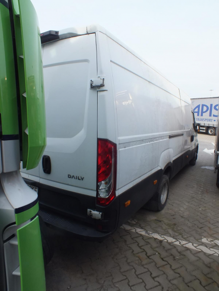 Zdjęcie przedmiotu: Iveco Daily 35C15 V L (19,6m3) Euro 5