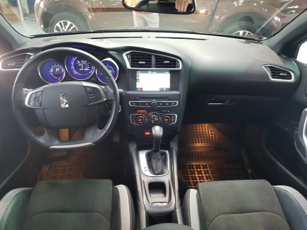 Zdjęcie przedmiotu: Citroen Ds4  1.6 THP SoChick
