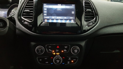 Zdjęcie przedmiotu: Jeep Compass