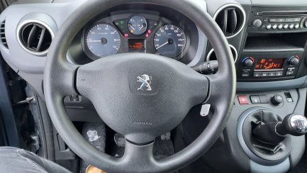 Zdjęcie przedmiotu: Peugeot Partner II Tepee Active 1.6 HDI MR`11
