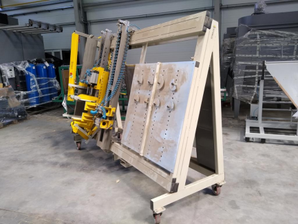 Zdjęcie przedmiotu: Pneumatic press for mounting PMJ-SZ drawers