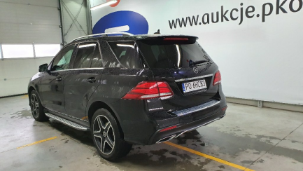 Zdjęcie przedmiotu: Mercedes-benz Gle 250 SUV GLE 250 d 4-Matic