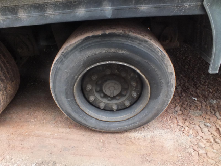 Zdjęcie przedmiotu: KRONE SD Curtain trailer