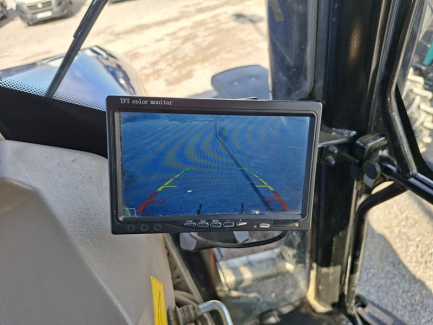 Zdjęcie przedmiotu: CIĄGNIK ROLNICZY FARMTRAC 9120 DT V