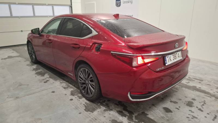 Zdjęcie przedmiotu: Lexus ES300H Elegance
