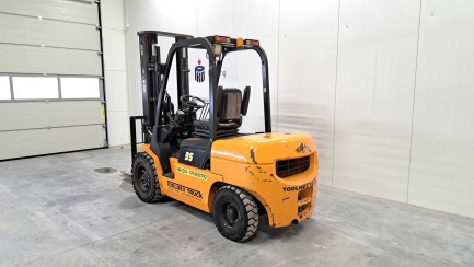 Zdjęcie przedmiotu: Hangcha CPCD35N-RW56B Forklift