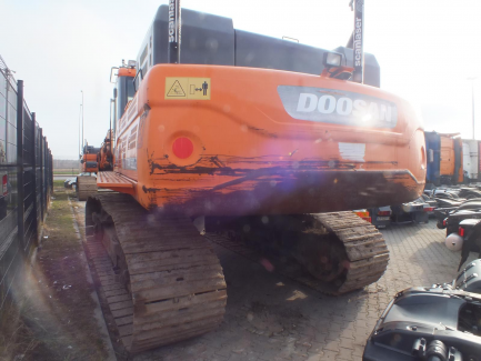 Zdjęcie przedmiotu: Koparka gąsiennicowa DOSSAN DX 530 LC-3