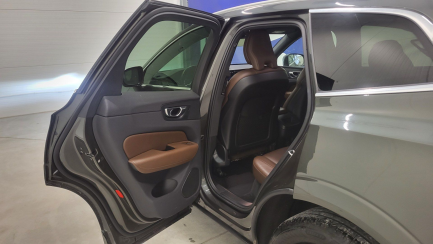 Zdjęcie przedmiotu: Volvo XC60 B4 B Inscription aut