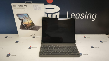 Zdjęcie przedmiotu: Планшет Apple iPad Pro 12.9'' 64GB Wi-Fi + Cellular сірого кольору, код виробника: MTHJ2FD/A + клавіатура для iPad Logite Slim Folio Pro Graphite